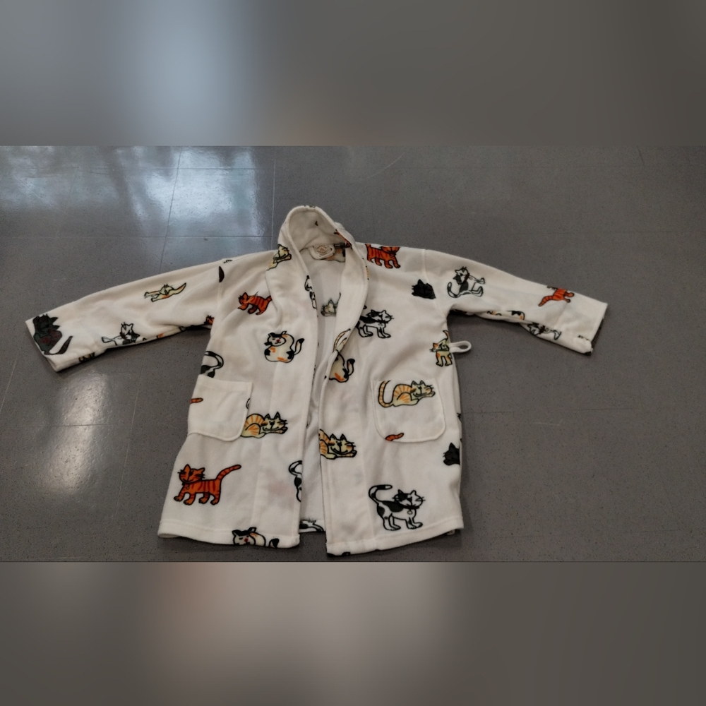 Aegean Apparel Polyester Cat White Sleepwear & Robes Women Cat Lady Granny Core - Picture 3 of 11